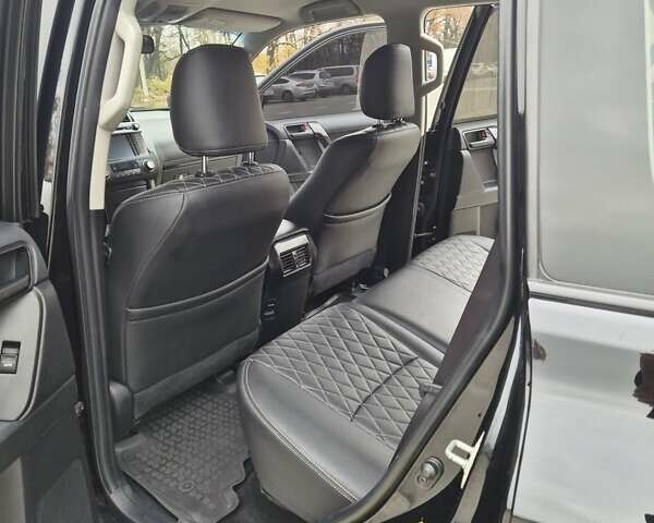 Черный Тойота Ленд Крузер Прадо, объемом двигателя 2.69 л и пробегом 94 тыс. км за 29000 $, фото 9 на Automoto.ua