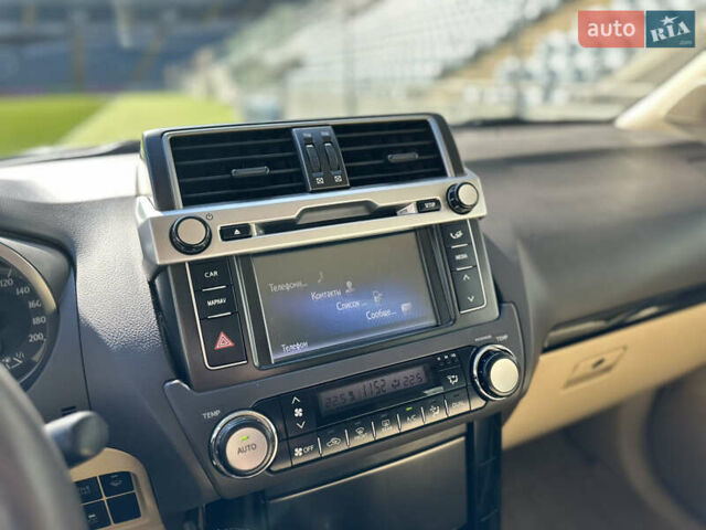 Черный Тойота Ленд Крузер Прадо, объемом двигателя 4 л и пробегом 110 тыс. км за 31900 $, фото 36 на Automoto.ua