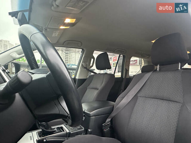 Черный Тойота Ленд Крузер Прадо, объемом двигателя 2.75 л и пробегом 116 тыс. км за 34499 $, фото 37 на Automoto.ua