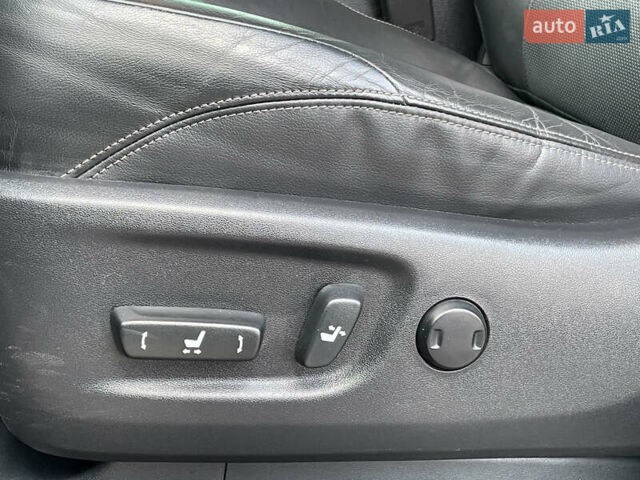 Черный Тойота Ленд Крузер Прадо, объемом двигателя 2.75 л и пробегом 65 тыс. км за 41999 $, фото 18 на Automoto.ua