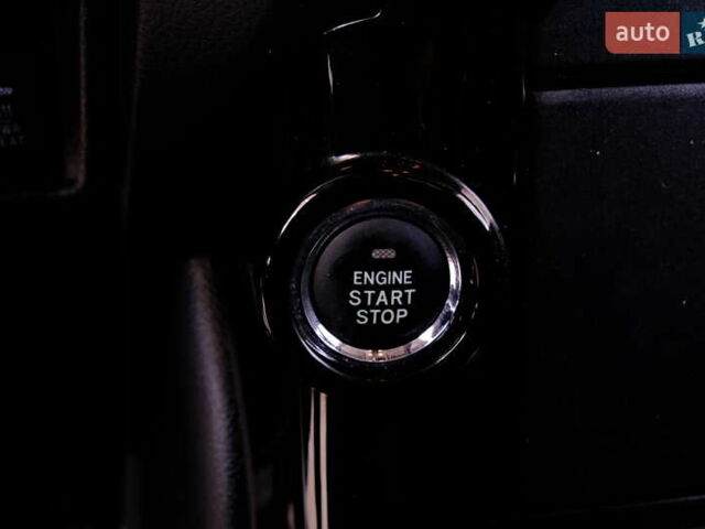 Черный Тойота Ленд Крузер Прадо, объемом двигателя 2.8 л и пробегом 201 тыс. км за 30900 $, фото 33 на Automoto.ua