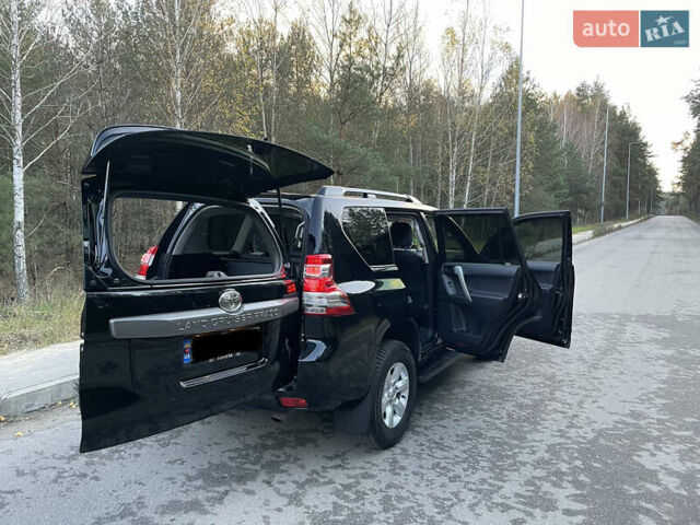 Черный Тойота Ленд Крузер Прадо, объемом двигателя 2.69 л и пробегом 102 тыс. км за 31000 $, фото 4 на Automoto.ua