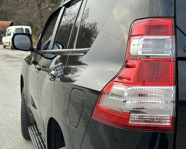 Чорний Тойота Ленд Крузер Прадо, об'ємом двигуна 2.8 л та пробігом 24 тис. км за 44000 $, фото 16 на Automoto.ua