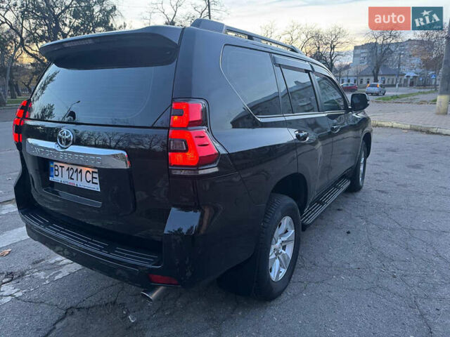 Черный Тойота Ленд Крузер Прадо, объемом двигателя 2.76 л и пробегом 65 тыс. км за 41000 $, фото 9 на Automoto.ua