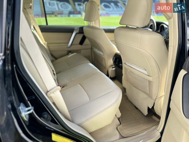 Черный Тойота Ленд Крузер Прадо, объемом двигателя 4 л и пробегом 110 тыс. км за 33900 $, фото 48 на Automoto.ua