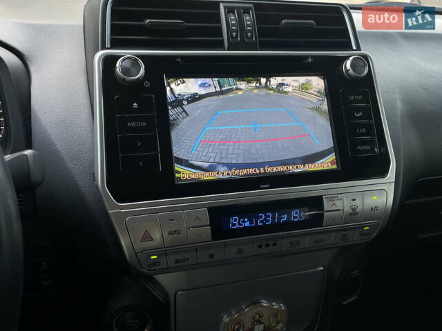 Черный Тойота Ленд Крузер Прадо, объемом двигателя 2.75 л и пробегом 65 тыс. км за 41999 $, фото 27 на Automoto.ua