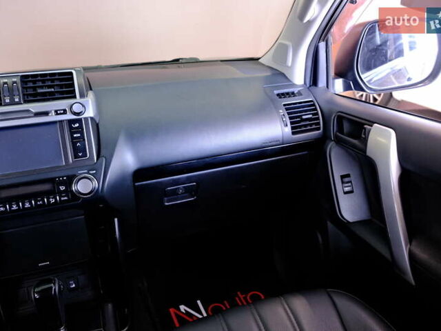 Черный Тойота Ленд Крузер Прадо, объемом двигателя 2.8 л и пробегом 201 тыс. км за 30900 $, фото 58 на Automoto.ua