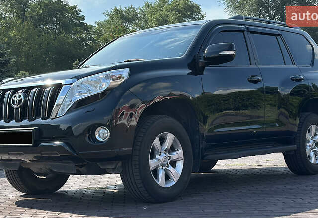 Черный Тойота Ленд Крузер Прадо, объемом двигателя 2.7 л и пробегом 122 тыс. км за 26400 $, фото 5 на Automoto.ua