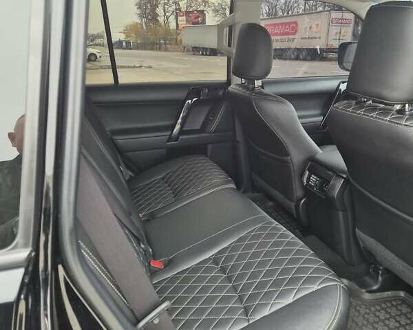 Черный Тойота Ленд Крузер Прадо, объемом двигателя 2.69 л и пробегом 94 тыс. км за 29000 $, фото 4 на Automoto.ua