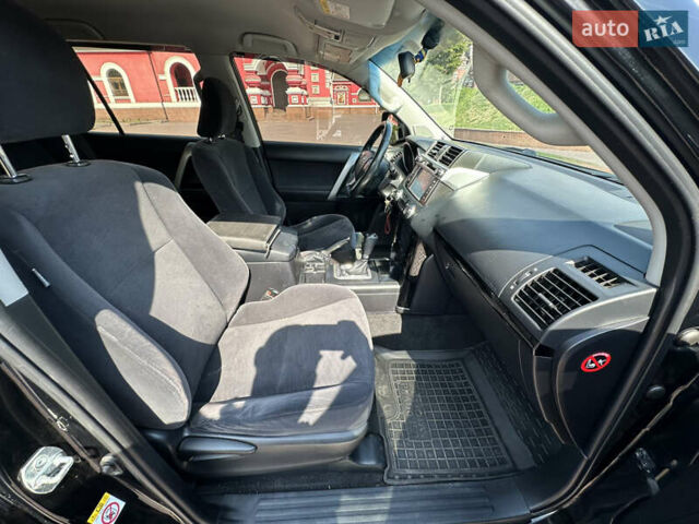 Черный Тойота Ленд Крузер Прадо, объемом двигателя 2.7 л и пробегом 122 тыс. км за 26400 $, фото 25 на Automoto.ua