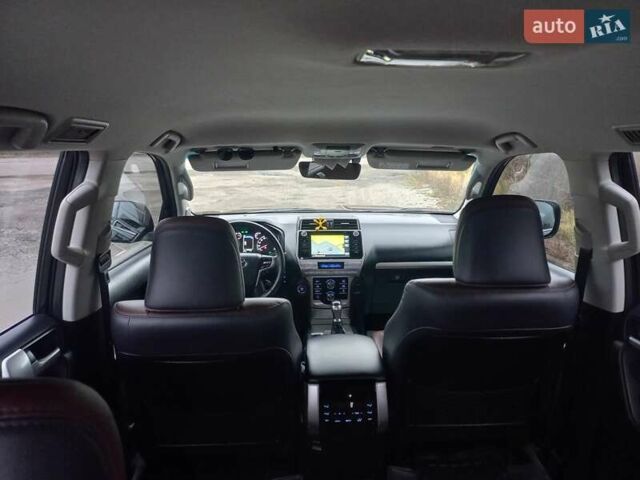 Черный Тойота Ленд Крузер Прадо, объемом двигателя 2.76 л и пробегом 97 тыс. км за 39500 $, фото 8 на Automoto.ua