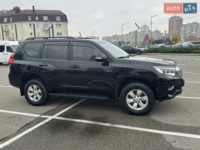 Черный Тойота Ленд Крузер Прадо, объемом двигателя 2.75 л и пробегом 116 тыс. км за 34499 $, фото 8 на Automoto.ua