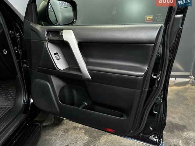 Черный Тойота Ленд Крузер Прадо, объемом двигателя 2.76 л и пробегом 380 тыс. км за 28500 $, фото 35 на Automoto.ua