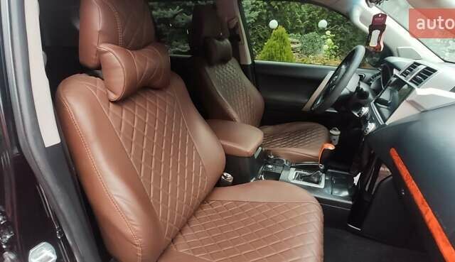 Черный Тойота Ленд Крузер Прадо, объемом двигателя 2.69 л и пробегом 159 тыс. км за 29500 $, фото 11 на Automoto.ua