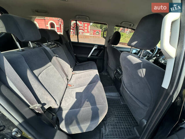 Черный Тойота Ленд Крузер Прадо, объемом двигателя 2.7 л и пробегом 122 тыс. км за 26400 $, фото 23 на Automoto.ua