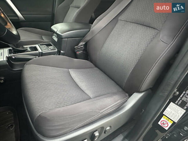 Черный Тойота Ленд Крузер Прадо, объемом двигателя 2.75 л и пробегом 116 тыс. км за 34499 $, фото 32 на Automoto.ua