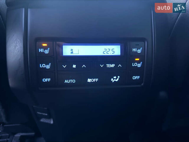 Черный Тойота Ленд Крузер Прадо, объемом двигателя 2.76 л и пробегом 65 тыс. км за 41000 $, фото 18 на Automoto.ua