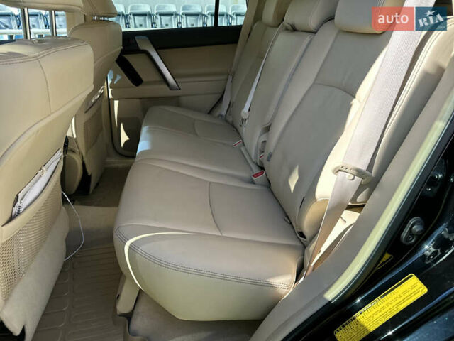 Черный Тойота Ленд Крузер Прадо, объемом двигателя 4 л и пробегом 110 тыс. км за 33900 $, фото 41 на Automoto.ua