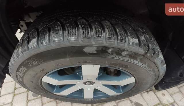 Черный Тойота Ленд Крузер Прадо, объемом двигателя 2.69 л и пробегом 159 тыс. км за 29500 $, фото 15 на Automoto.ua