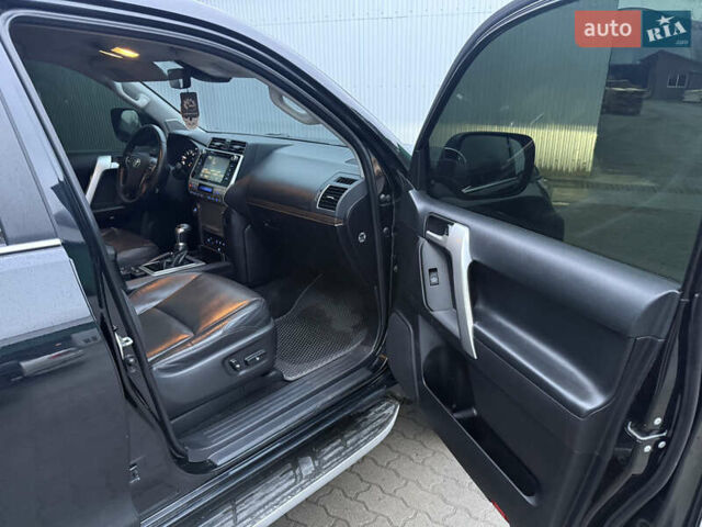 Черный Тойота Ленд Крузер Прадо, объемом двигателя 2.76 л и пробегом 210 тыс. км за 37000 $, фото 22 на Automoto.ua