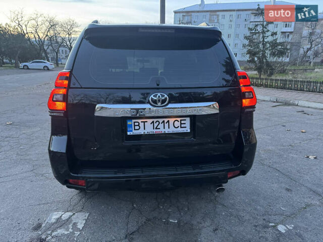 Черный Тойота Ленд Крузер Прадо, объемом двигателя 2.8 л и пробегом 65 тыс. км за 40999 $, фото 3 на Automoto.ua