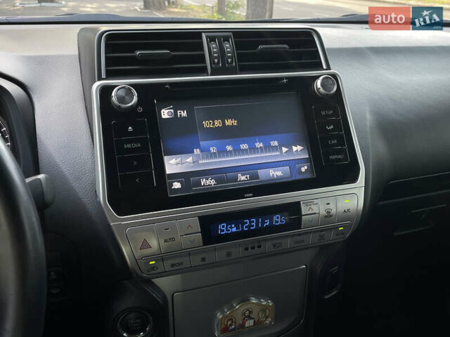 Черный Тойота Ленд Крузер Прадо, объемом двигателя 2.75 л и пробегом 65 тыс. км за 41999 $, фото 26 на Automoto.ua