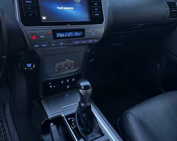 Черный Тойота Ленд Крузер Прадо, объемом двигателя 2.76 л и пробегом 65 тыс. км за 41000 $, фото 11 на Automoto.ua