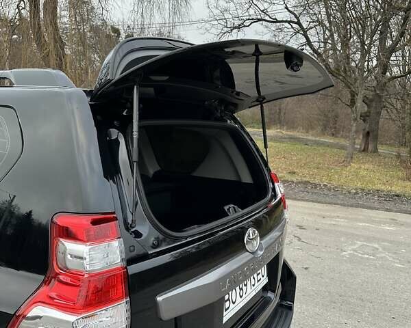 Чорний Тойота Ленд Крузер Прадо, об'ємом двигуна 2.8 л та пробігом 24 тис. км за 44000 $, фото 47 на Automoto.ua