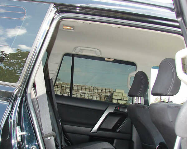 Черный Тойота Ленд Крузер Прадо, объемом двигателя 2.8 л и пробегом 95 тыс. км за 38000 $, фото 18 на Automoto.ua