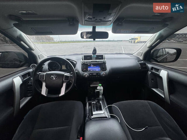 Чорний Тойота Ленд Крузер Прадо, об'ємом двигуна 2.69 л та пробігом 200 тис. км за 24500 $, фото 9 на Automoto.ua