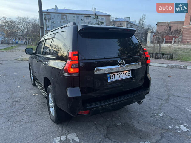 Черный Тойота Ленд Крузер Прадо, объемом двигателя 2.8 л и пробегом 65 тыс. км за 40999 $, фото 2 на Automoto.ua