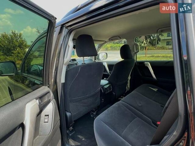 Черный Тойота Ленд Крузер Прадо, объемом двигателя 2.7 л и пробегом 120 тыс. км за 32000 $, фото 5 на Automoto.ua