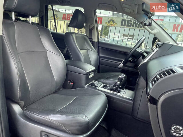 Черный Тойота Ленд Крузер Прадо, объемом двигателя 2.75 л и пробегом 65 тыс. км за 41999 $, фото 13 на Automoto.ua