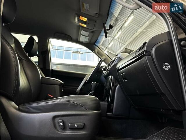 Черный Тойота Ленд Крузер Прадо, объемом двигателя 2.76 л и пробегом 380 тыс. км за 28500 $, фото 23 на Automoto.ua