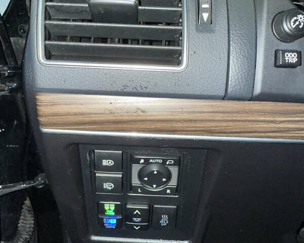 Черный Тойота Ленд Крузер Прадо, объемом двигателя 2.76 л и пробегом 210 тыс. км за 37000 $, фото 12 на Automoto.ua