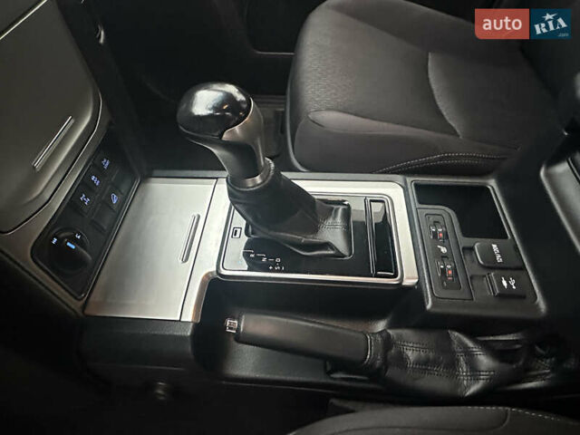 Черный Тойота Ленд Крузер Прадо, объемом двигателя 2.75 л и пробегом 116 тыс. км за 34499 $, фото 33 на Automoto.ua