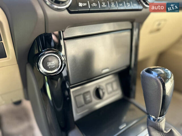 Черный Тойота Ленд Крузер Прадо, объемом двигателя 4 л и пробегом 110 тыс. км за 33900 $, фото 31 на Automoto.ua