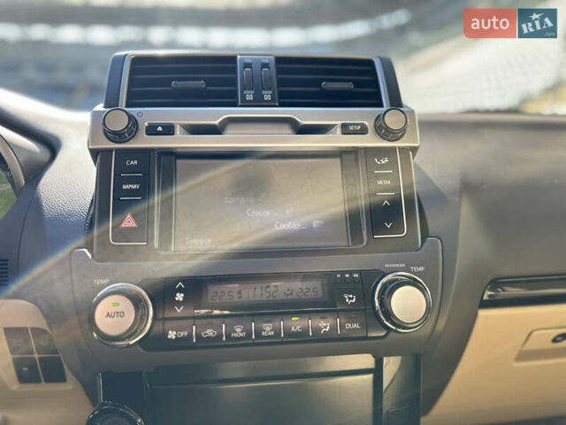 Черный Тойота Ленд Крузер Прадо, объемом двигателя 4 л и пробегом 110 тыс. км за 33900 $, фото 37 на Automoto.ua