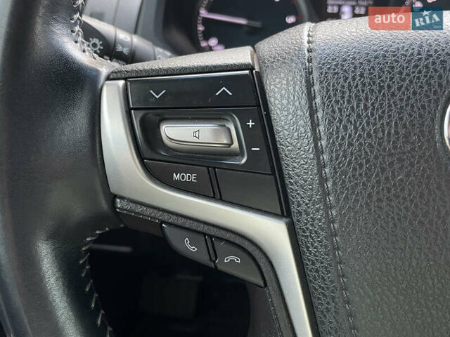 Черный Тойота Ленд Крузер Прадо, объемом двигателя 2.75 л и пробегом 65 тыс. км за 41999 $, фото 21 на Automoto.ua