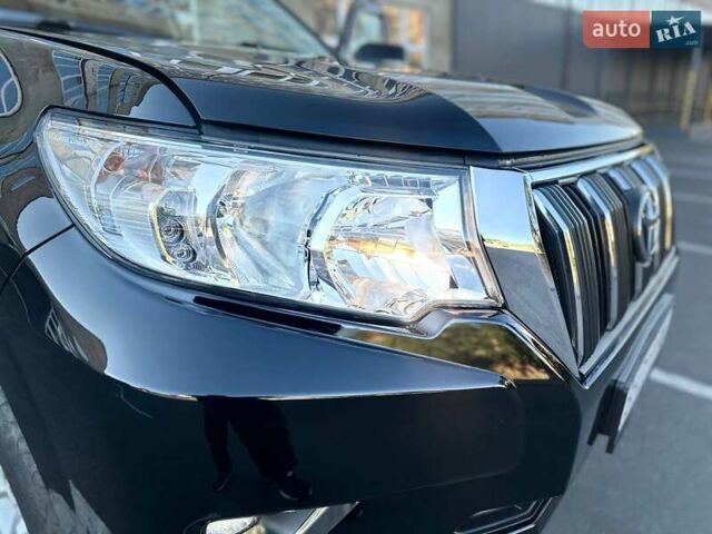 Черный Тойота Ленд Крузер Прадо, объемом двигателя 2.69 л и пробегом 94 тыс. км за 31000 $, фото 5 на Automoto.ua