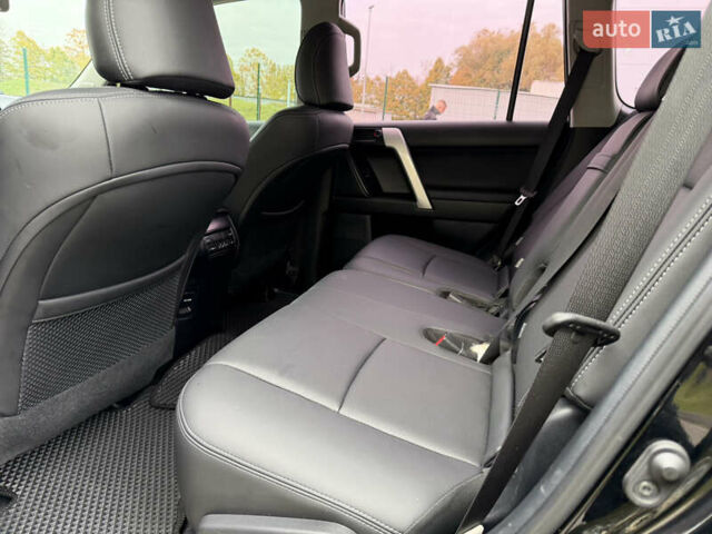 Чорний Тойота Ленд Крузер Прадо, об'ємом двигуна 2.76 л та пробігом 190 тис. км за 34900 $, фото 12 на Automoto.ua