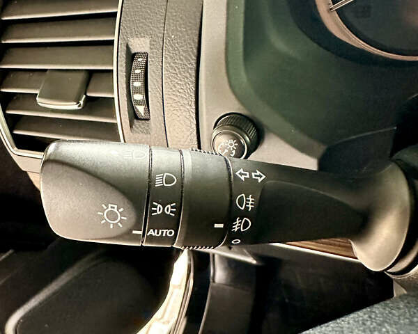 Черный Тойота Ленд Крузер Прадо, объемом двигателя 2.76 л и пробегом 127 тыс. км за 39000 $, фото 26 на Automoto.ua