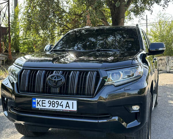 Чорний Тойота Ленд Крузер Прадо, об'ємом двигуна 2.75 л та пробігом 152 тис. км за 39000 $, фото 1 на Automoto.ua