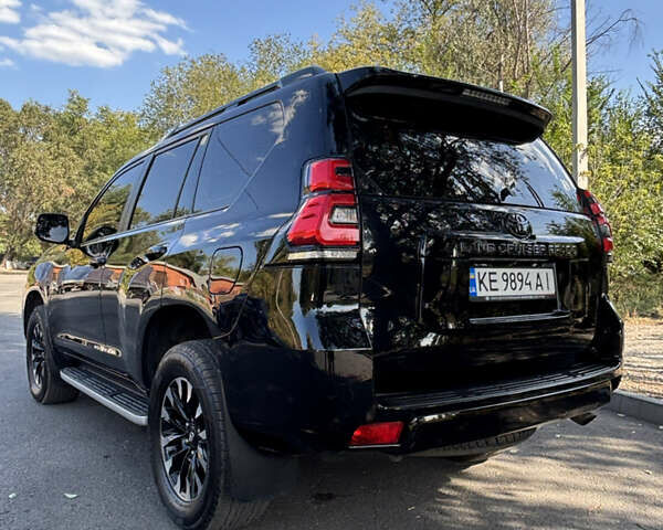 Чорний Тойота Ленд Крузер Прадо, об'ємом двигуна 2.75 л та пробігом 152 тис. км за 39000 $, фото 5 на Automoto.ua