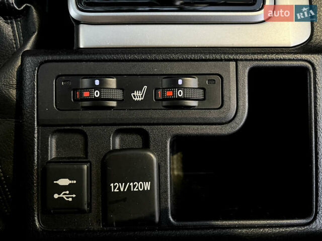 Черный Тойота Ленд Крузер Прадо, объемом двигателя 2.69 л и пробегом 215 тыс. км за 25500 $, фото 5 на Automoto.ua