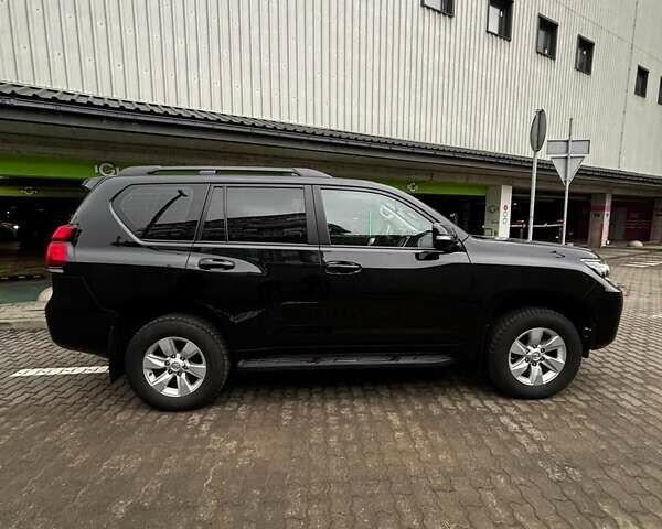 Черный Тойота Ленд Крузер Прадо, объемом двигателя 2.76 л и пробегом 183 тыс. км за 37500 $, фото 7 на Automoto.ua