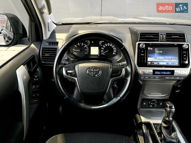 Черный Тойота Ленд Крузер Прадо, объемом двигателя 2.69 л и пробегом 215 тыс. км за 25500 $, фото 39 на Automoto.ua