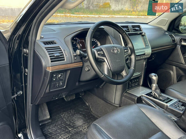 Черный Тойота Ленд Крузер Прадо, объемом двигателя 2.76 л и пробегом 127 тыс. км за 41500 $, фото 13 на Automoto.ua