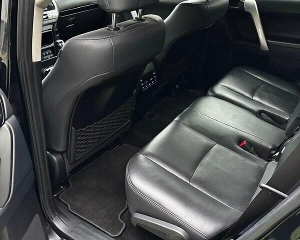 Черный Тойота Ленд Крузер Прадо, объемом двигателя 2.76 л и пробегом 183 тыс. км за 37500 $, фото 12 на Automoto.ua