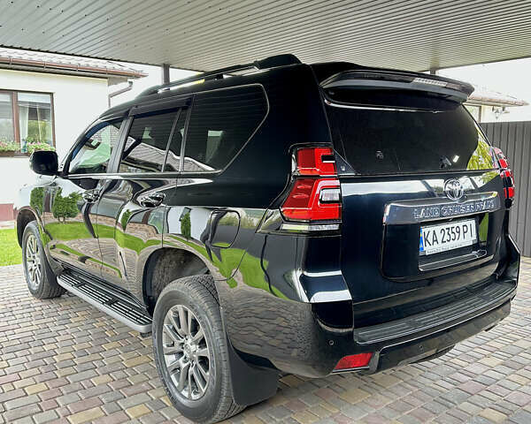 Черный Тойота Ленд Крузер Прадо, объемом двигателя 2.76 л и пробегом 127 тыс. км за 39000 $, фото 3 на Automoto.ua